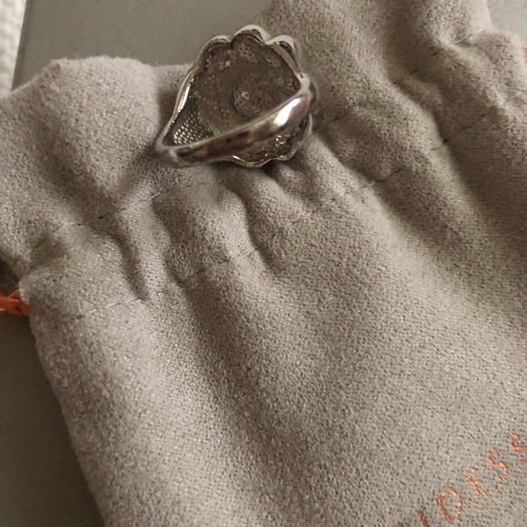 Irridesse by Tiffany Sterling Silver and Pearl Ring - Picture 5 of 9